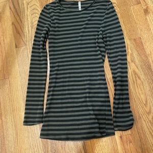 Long sleeve thermal tee
